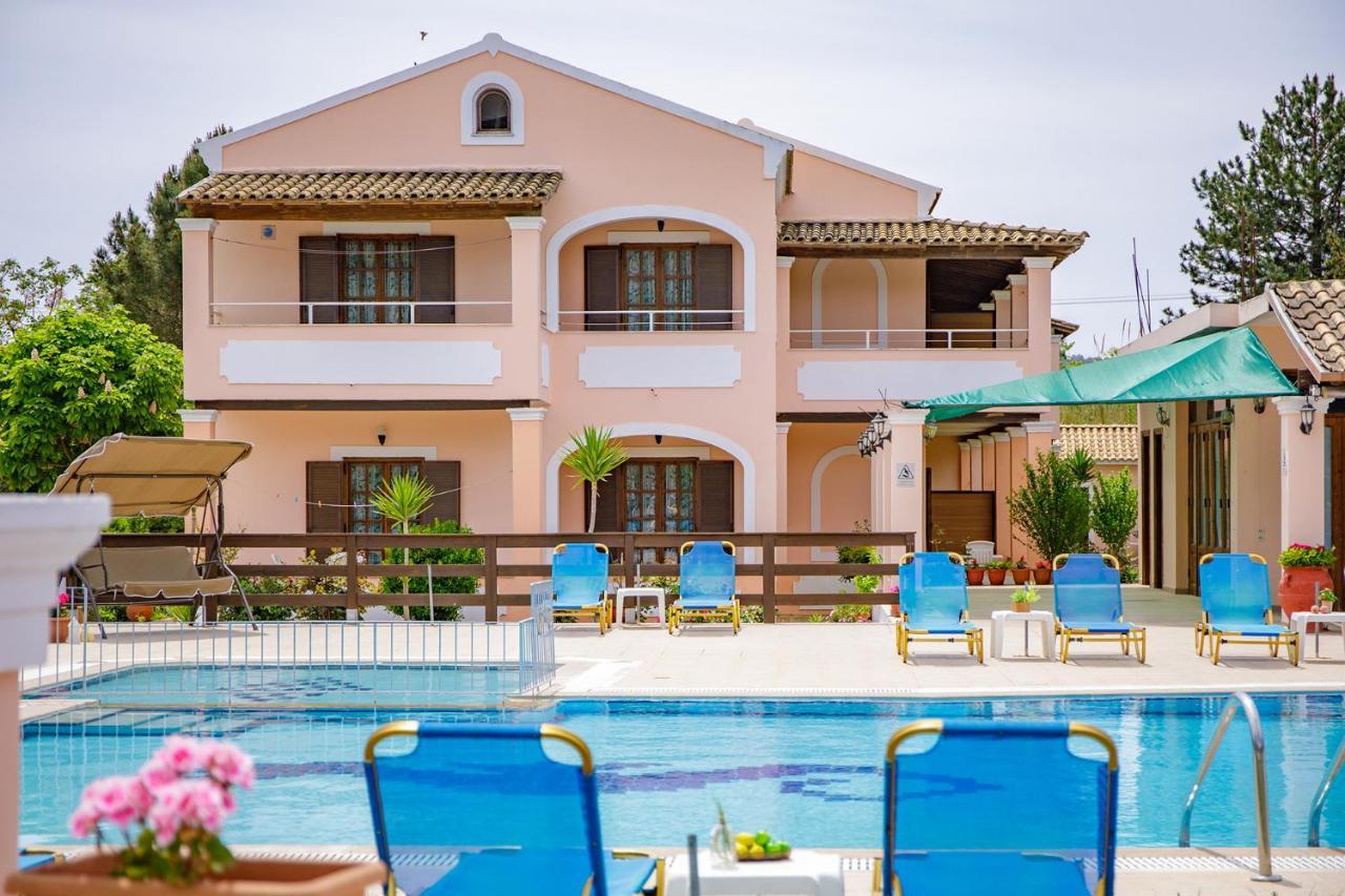 Nikos Pool Apartments - Ground Floor Sidárion Dış mekan fotoğraf